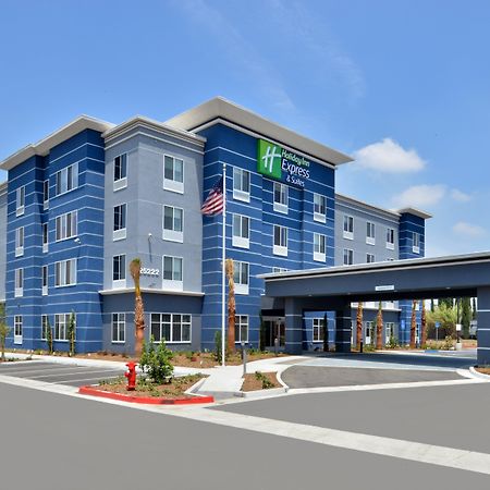 Holiday Inn Express Hotels & Suites Loma Linda By Ihg Екстериор снимка