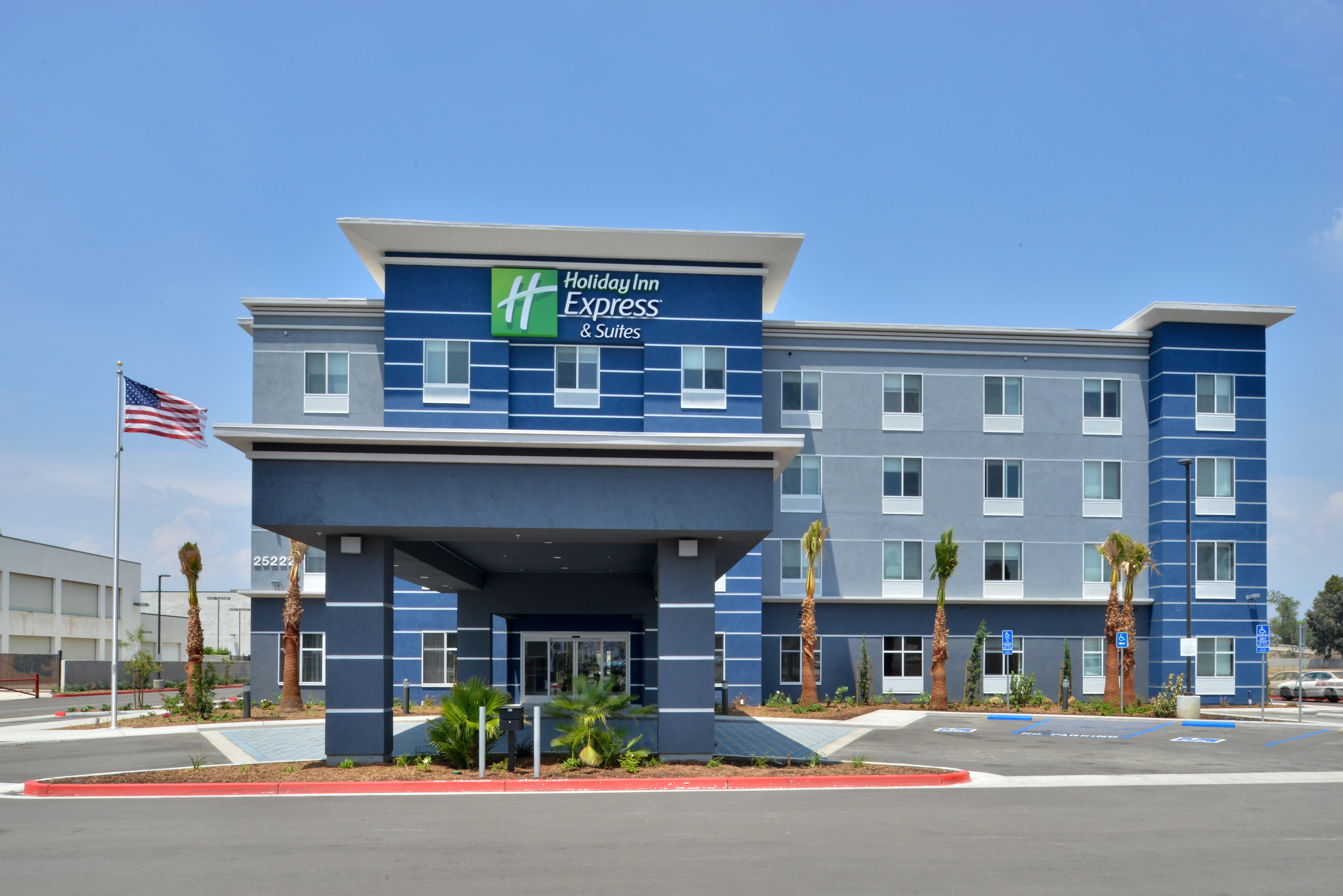 Holiday Inn Express Hotels & Suites Loma Linda By Ihg Екстериор снимка
